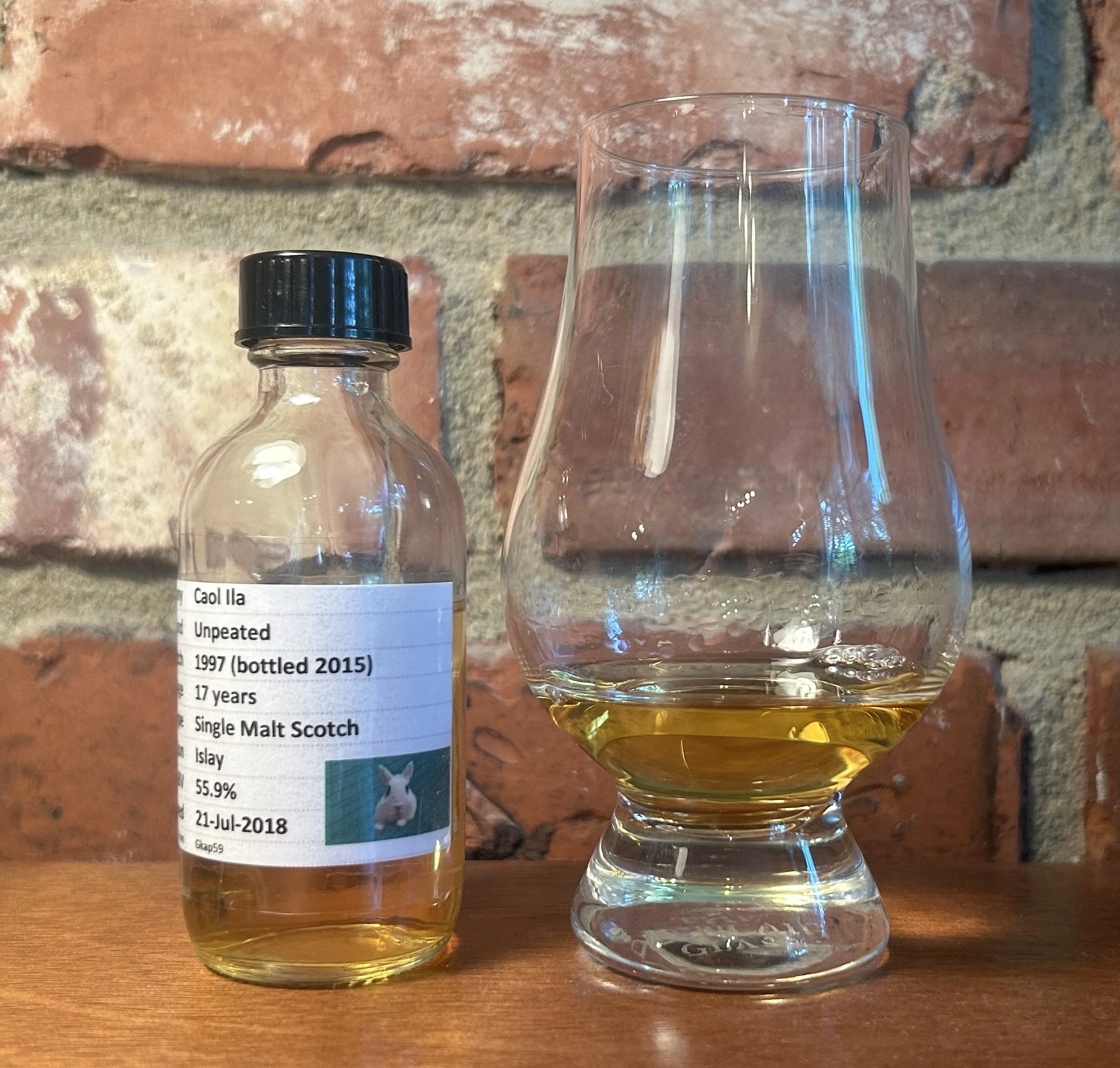 Review #399 - Caol Ila 17 Year 'Unpeated Style' — Me, My Wife & Whisky